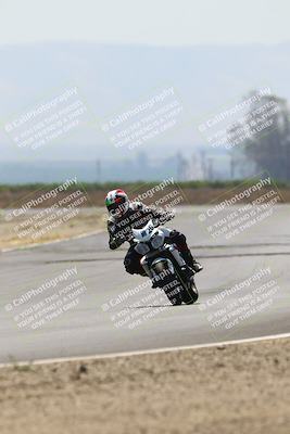 media/Jun-07-2025-TrackDaz (Sat) [[4413525952]]/B Group/220pm (Turn 9)/